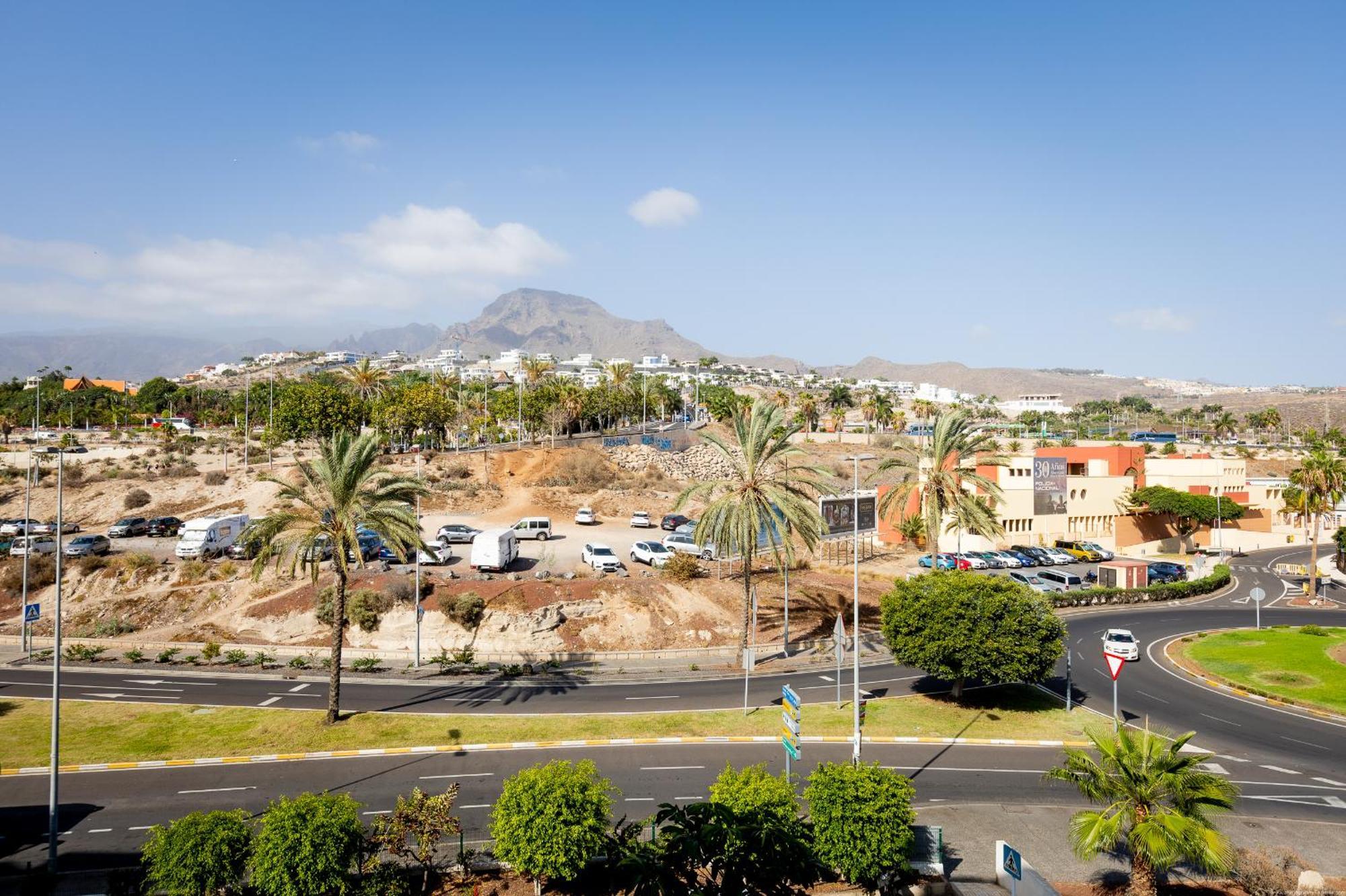 Apartment 313 Comfortable! Lasamericas, Swimming Pool,wi Fi *